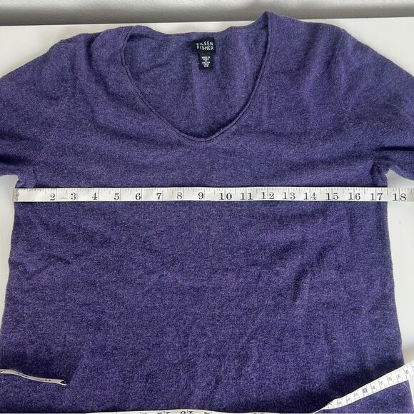 Eileen Fisher Merino Wool Blend Purple V-Neck Long Sleeve Soft Stretch Sweater - Picture 3 of 5